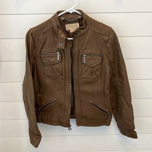 Women’s leather jacket